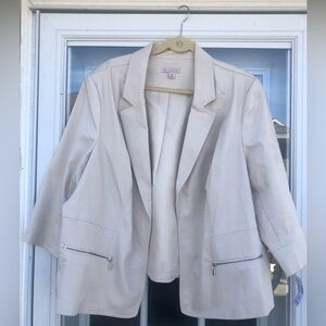 Women's Cream Jacket from Dress Barn in size 3X